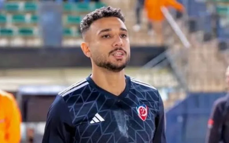 عرضان من الأهلي وبيراميدز.. نجم بتروجيت هادي رياض يواجه قراراً حاسماً